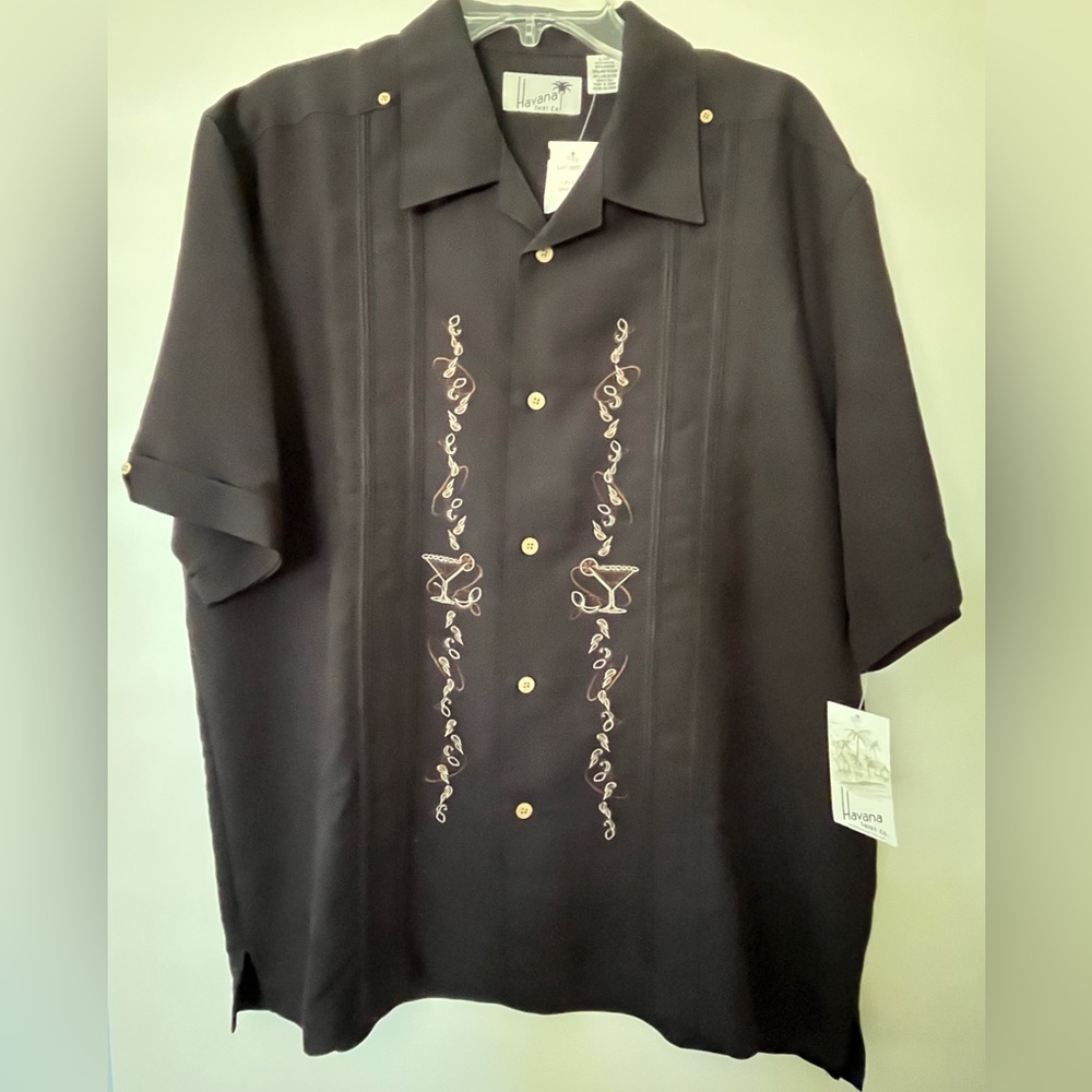 Havana Shirt Co., man’s black, short sleeve shirt, size L
